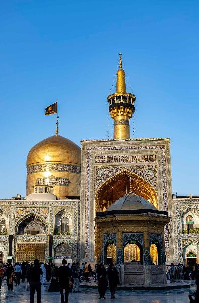 زيارة مشهد من العراق 2026
